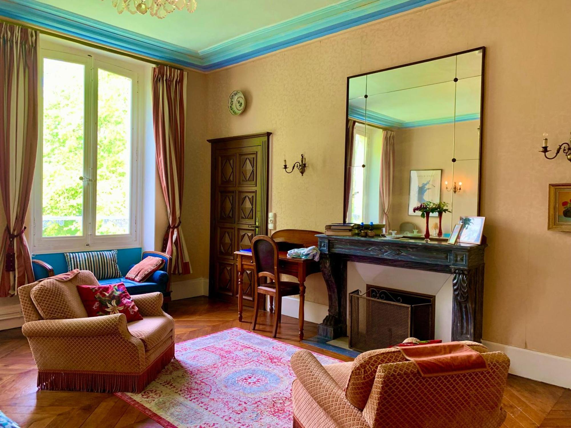 Yxie - Manoir Des Arts Bed & Breakfast Villeblevin Room photo